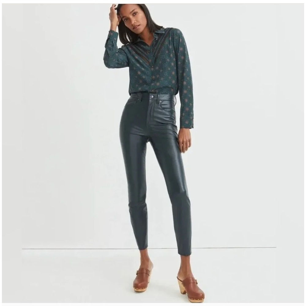 VERONICA BEARD Womans Faux leather dark green pants size 30